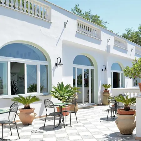 吉内斯特拉酒店 3* Forio di Ischia