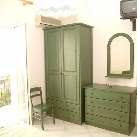 La Ginestra מלון 3*