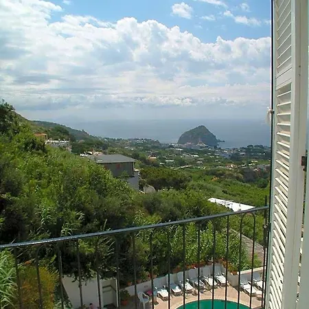 호텔 La Ginestra Forio di Ischia