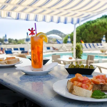 Hotel La Ginestra 3*